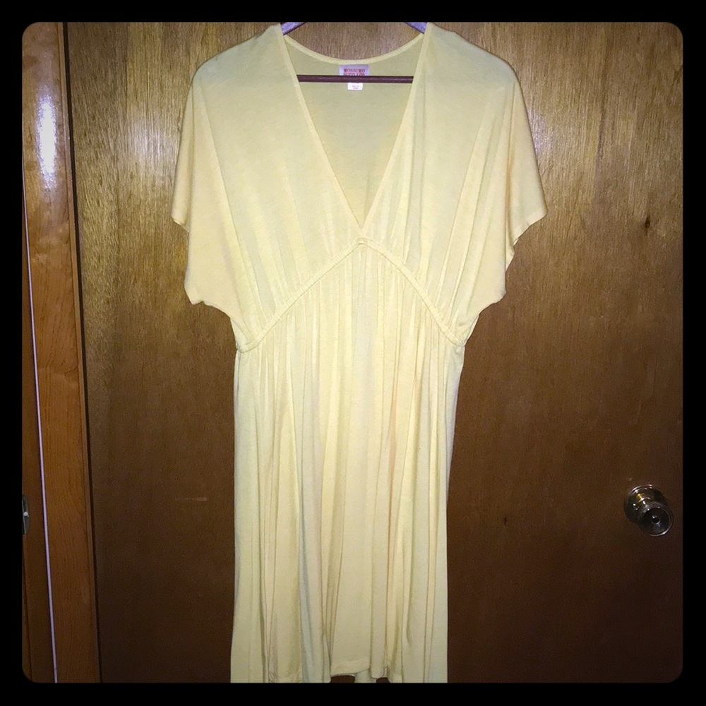 XL yellow dress